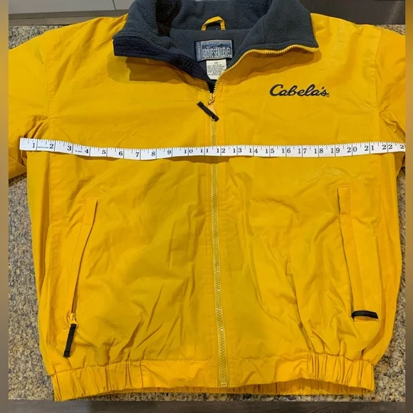 Cabelas yellow jacket size medium - Picture 11 of 12